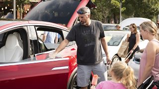 Alabama electric vehicle owners praise benefits of going electric